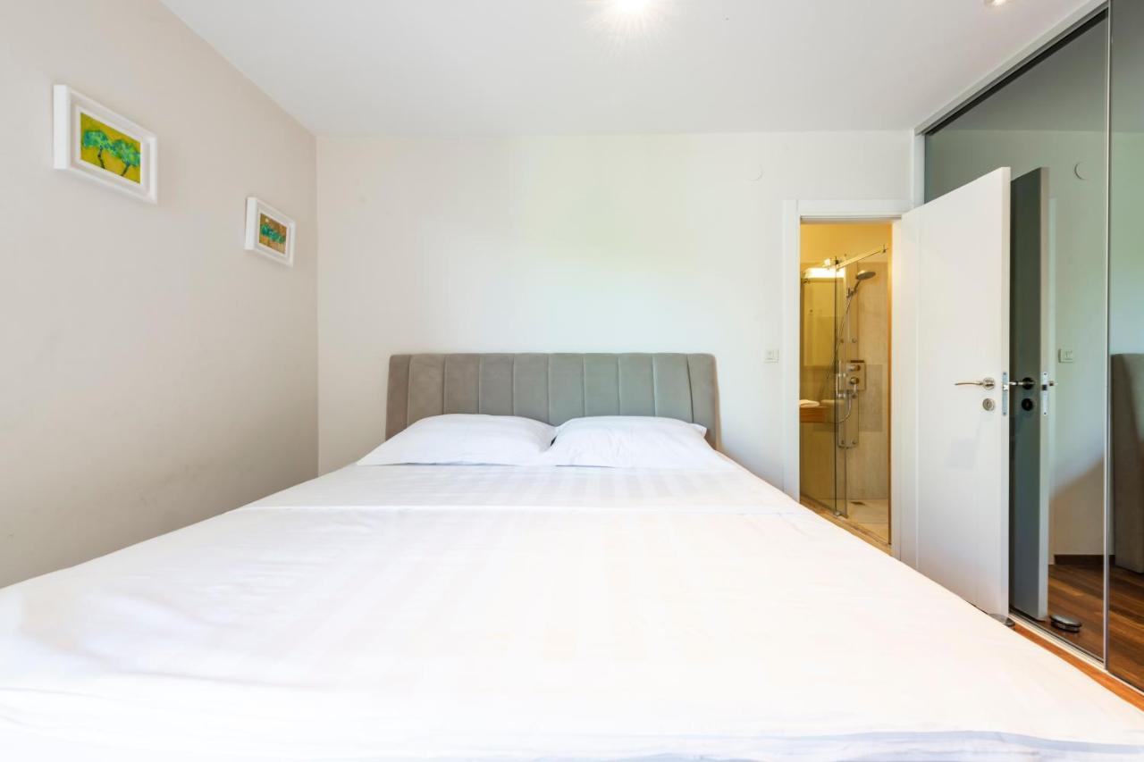 New Five Star Superior Apartment Zaton  Extérieur photo